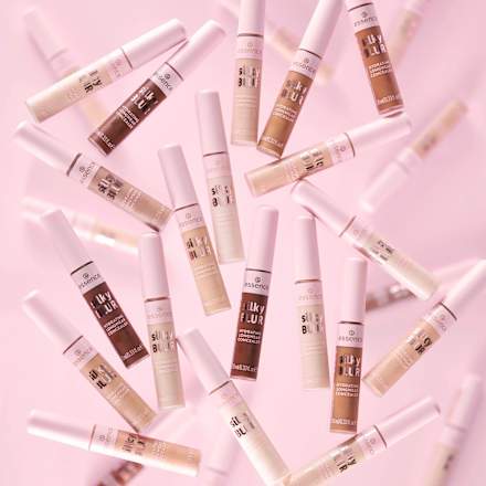Corector silky BLUR HYDRATIN 130 essence