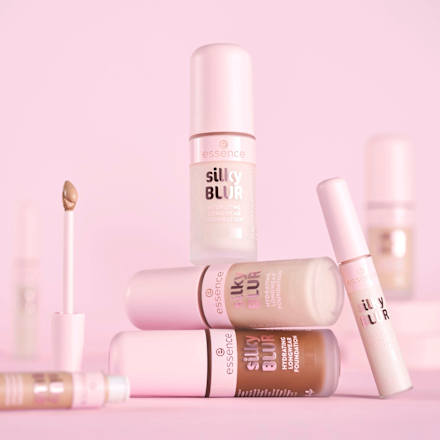 Corector silky BLUR HYDRATIN 130 essence