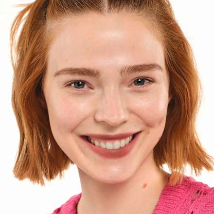 Lippenstift Blur Soufflé Matte 01 Deep Scroll essence