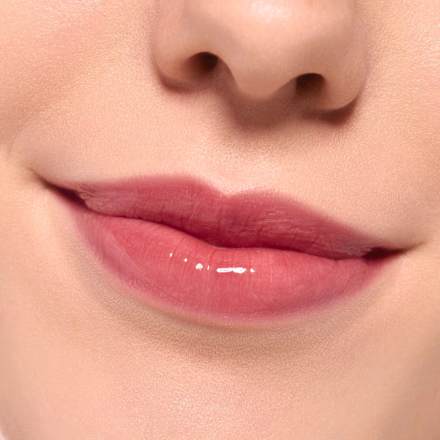 The Super Peptide Glossy Treatment sjaj za usne - 06 Plumfection! essence