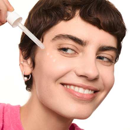 Nawilżające serum do twarzy Hello, Good Stuff! Primer Serum Hydrate&Plump essence