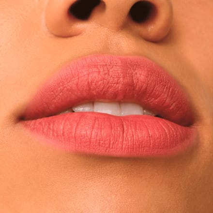 Blur-Real Matte ruž za usne - 020 Taupe Tension CATRICE