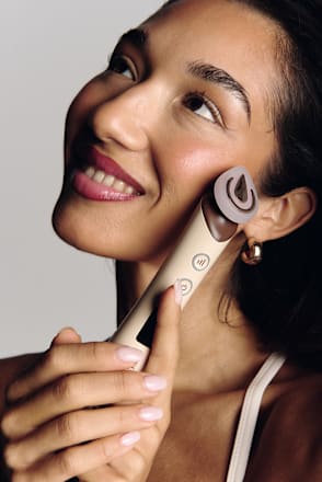 Ageless Skin uređaj za njegu lica ZEEN CARE