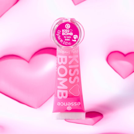 Kiss Bomb sjaj za usne - 01 Strawberry Sweetie essence