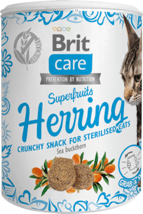 Chrumkavá pochúťka pre mačky Care Superfruits Herring Brit