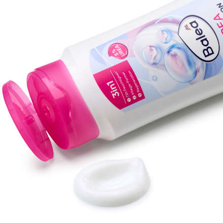 Telové mlieko 3 v 1 Urea Balea