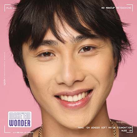 MAKE'EM WONDER tečni puder - 10 Nude NYX PROFESSIONAL MAKEUP