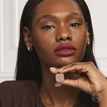 Lippenstift Color Riche Blurred Matte 300 Rouge Paris L'ORÉAL PARiS