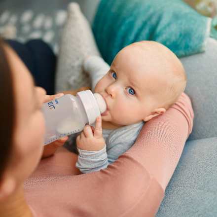 Cumeľ na fľašu Anti-colic - 6m+ PHILIPS AVENT