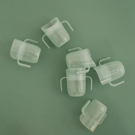 hrnek tréninkový Genius Pistachio LOVI