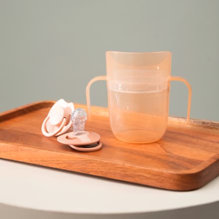 hrnek tréninkový Genius Nude LOVI