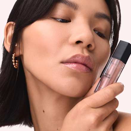 Sjajilo za usne Filler Supreme – 080 The Sugarcoated Truth CATRICE