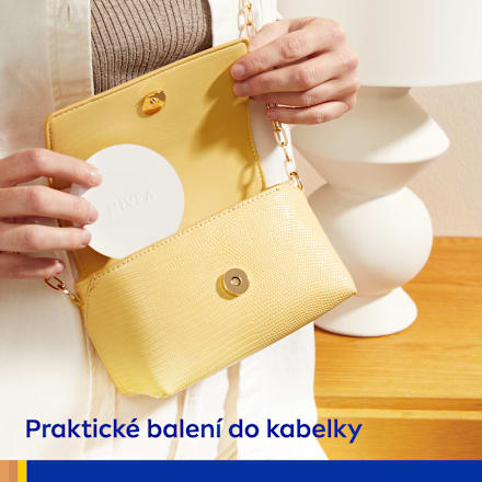 Cellular Expert Finish tónovací krém v houbičce 3 v 1 02 střední odstín NIVEA