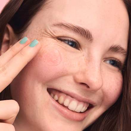 Disney The Little Mermaid Primer - 01 Made In The Ocean essence