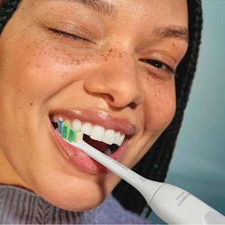 sonický elektrický zubní kartáček 2100 HX4021/01, bilý Philips Sonicare