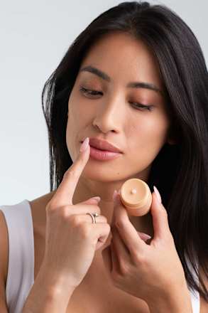 Lip Lock Créme Brulée Éjszakai ajakápoló maszk Pem Delian