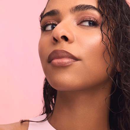 Disney The Little Mermaid tužka na rty Chubby 01 Bold And Curious essence