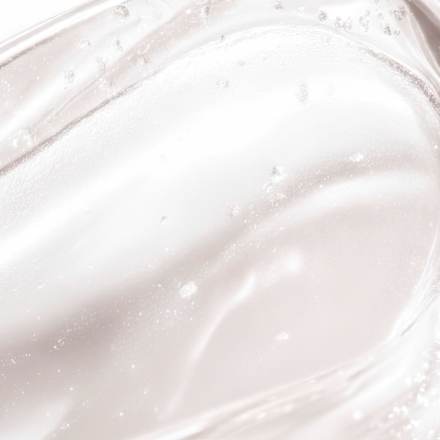 lesk na rty Glosstitude 01 Glazed Karma GABRIELLA SALVETE