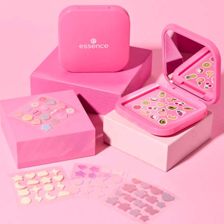 Set cerotti anti-imperfezioni Spot squad PIMPLE PATCHES  essence