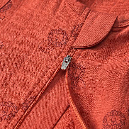 Schlafsack 0,5 TOG aus Musselin mit Löwen-Muster, rotbraun, 70 cm ALANA