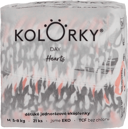 Plienky Day veľkosť M (5 - 8 kg) - srdce Kolorky