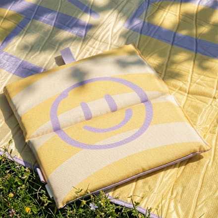 Sitzkissen faltbar OH HAPPY DAY, gelb/lila (32x32,5 cm) Vito & Joe