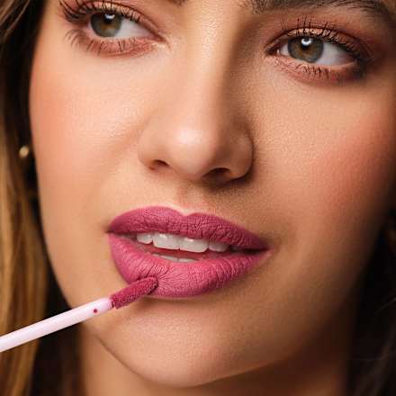 Tekući ruž za usne Mat Passion – 33 smooth plum ARTDECO