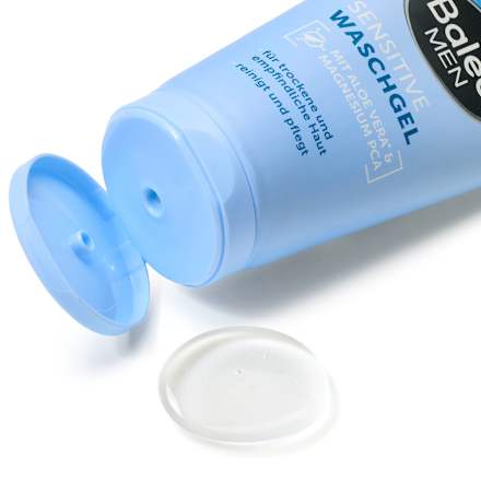 Гел за почистване на лице за мъже Sensitive Balea MEN