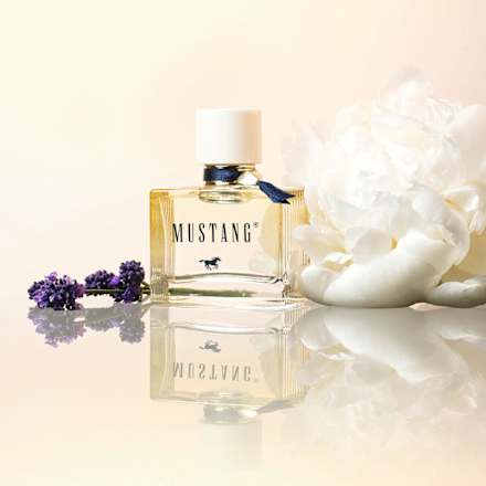 Női EdP Gold Signature MUSTANG