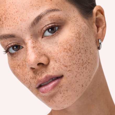 Maskara Hyper Lash – 030 Burgundy Bliss CATRICE