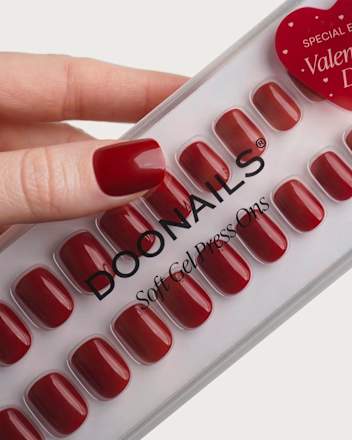 Künstliche Nägel, Soft Gel Press Ons Short Heartbreaker Doonails