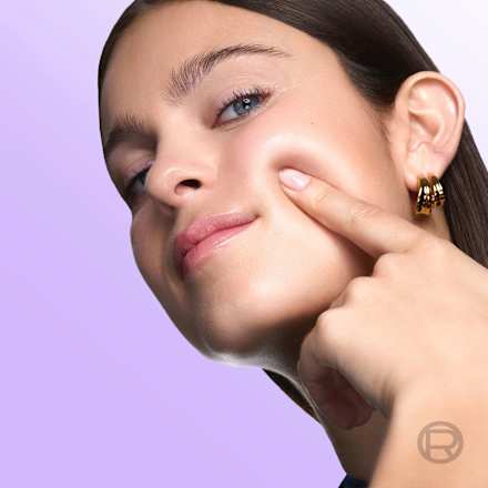 Feuchtigkeitsfluid Glass Skin L'ORÉAL PARiS REVITALIFT