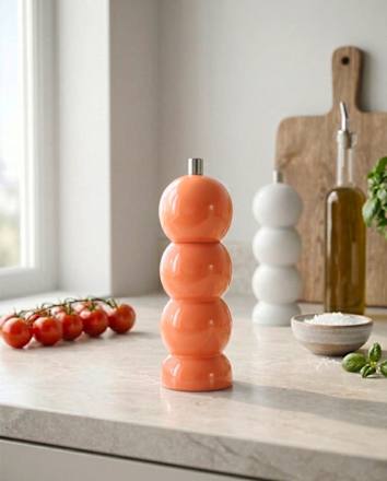 Salz-/Pfeffermühle aus Holz/Metall, orange (5,7x17 cm) Dekorieren & Einrichten