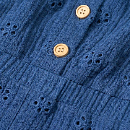 Overall aus Musselin mit Lochstickerei, blau, Gr. 104 ALANA