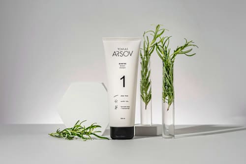 šampon Bonfire TOMAS ARSOV