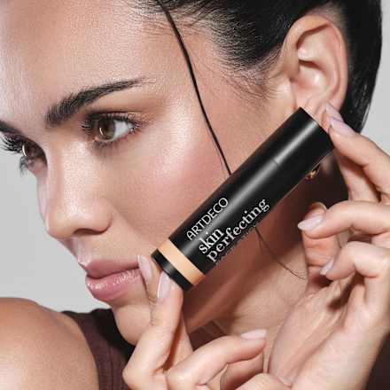 Foundation Skin Perfecting Face Stick 45 Medium Silk/Warm ARTDECO