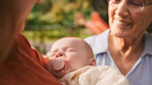 Schnuller ultra soft Silikon, beige/rosa, 0-6 Monate PHILIPS AVENT