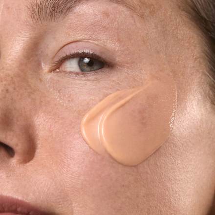 Pleťové sérum K Kojic Alternative  MÁDARA organic skincare