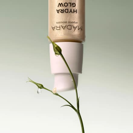Pleťové sérum Hydra Glow MÁDARA organic skincare