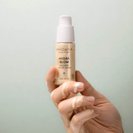 Pleťové sérum Hydra Glow MÁDARA organic skincare