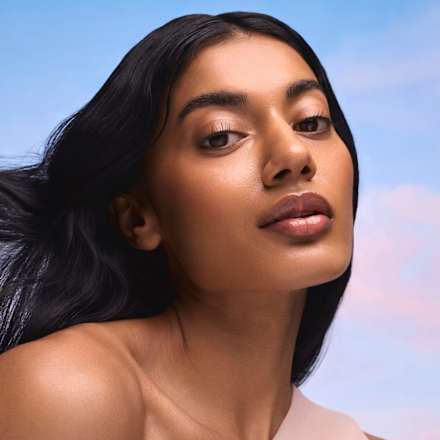 Glass Cloud sérum na rty Peptide Drip Milky C020 Feelin' Peachy CATRICE