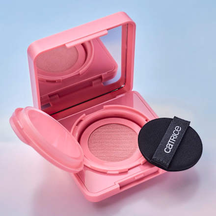 Blush Cloud Tint Cushion 020 Over The Blush CATRICE