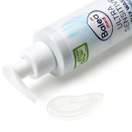 Čistiaci pleťový gél Ultra Sensitive Jelly Wash Balea med