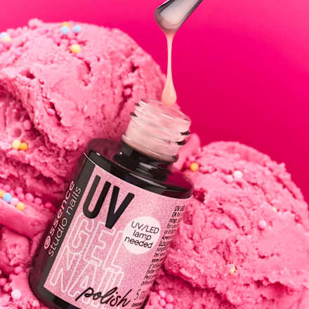 UV Gel Nagellack Studio Nails 214 Blush O’ Clock! essence