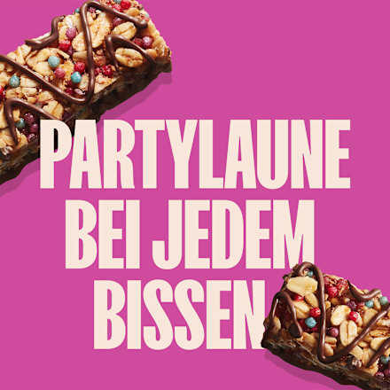 Müsliriegel Chocolate Drizzled Granola Birthday Cake Flavour (5x24g) Made Good