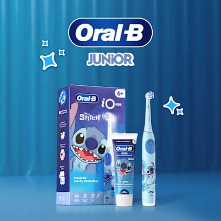 Detská zubná pasta Junior 6+ Stitch  Oral-B