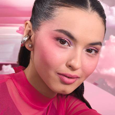 Matná lícenka a rúž CloudTopia - 05 Coral Illusion MAYBELLINE NEW YORK