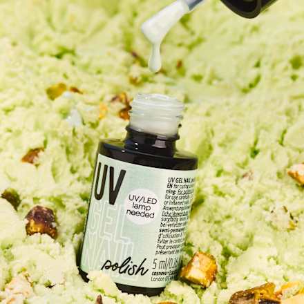 UV gel lak na nehty 215 Pistachio Gelato essence