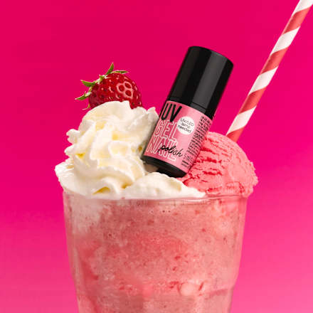 UV gel lak na nehty 219 Strawberry Milkshake essence