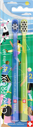 Zubné kefky Ultra Soft 5460 - Futbalová edícia CURAPROX